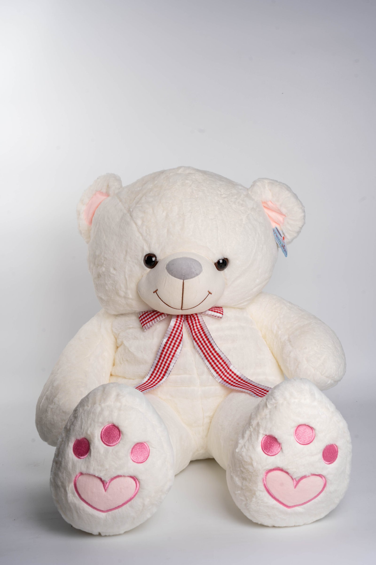 דובי לבן ענק